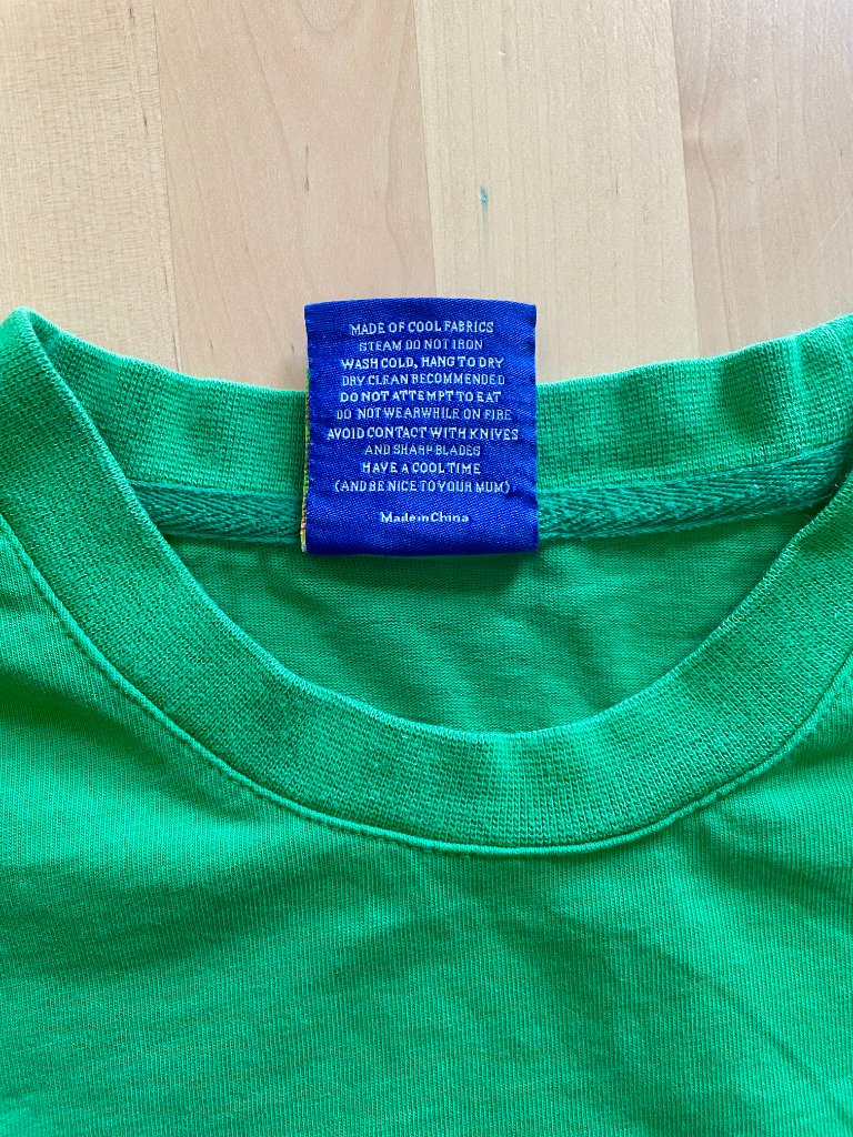 Cool Shirtz Play Cool Frog Cropped T-Shirt Size Xs Cold Ones Very Cool — image 4 of 5